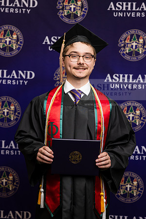 058GradBachelorBusinessAdmin0526CCP10486