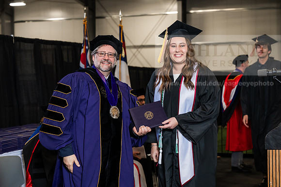 065GradBachelorBusinessAdmin0526AWB_2127