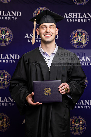 098GradBachelorBusinessAdmin0526CCP10501