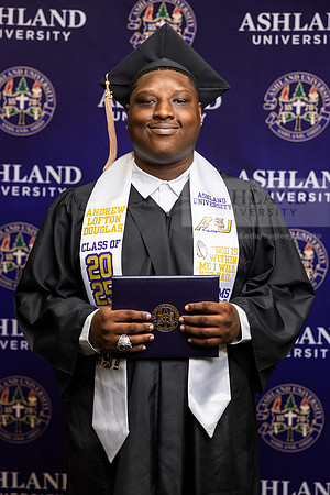103GradBachelorBusinessAdmin0526CCP10504