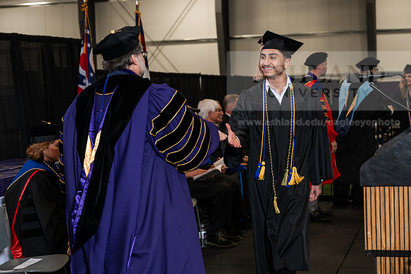 104GradBachelorBusinessAdmin0526AWB_2159
