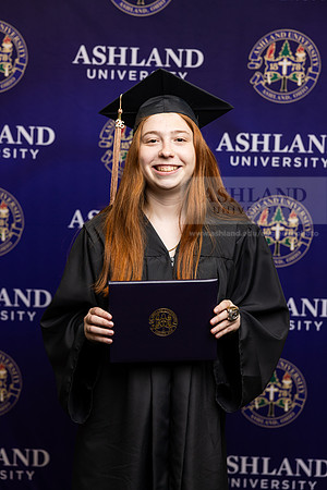 125GradBachelorBusinessAdmin0526CCP10509