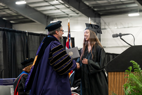 021GradBachelorScienceEducation0526AE3_8125