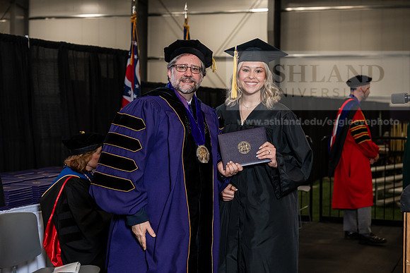042GradBachelorScienceEducation0526AWB_2541