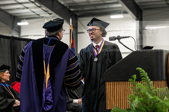055GradBachelorScienceEducation0526AE3_8145