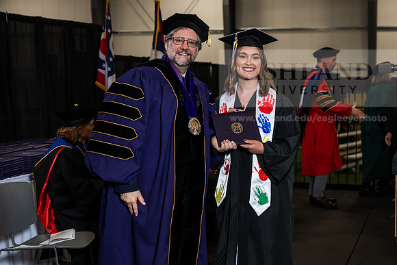 068GradBachelorScienceEducation0526AWB_2564