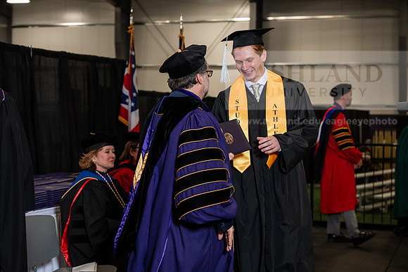 083GradBachelorScienceEducation0526AWB_2576