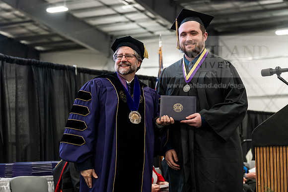 091GradBachelorScienceEducation0526AE3_8170