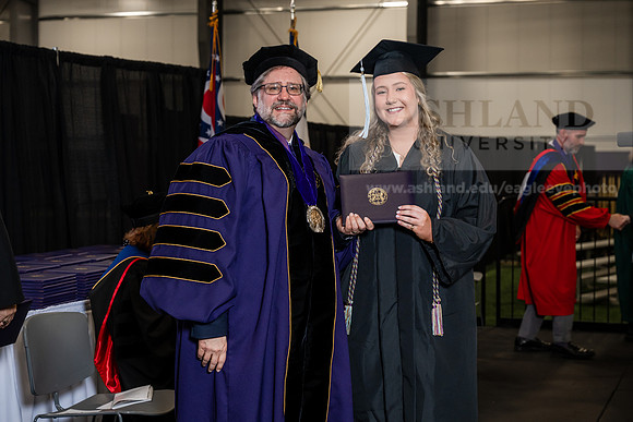 095GradBachelorScienceEducation0526AWB_2587