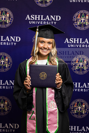 110GradBachelorScienceEducation0526CCP10675