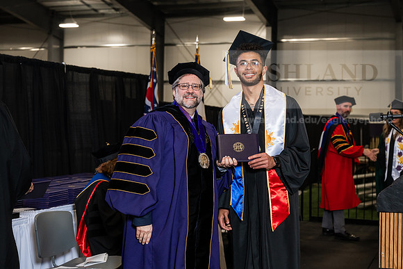 160GradBachelorScienceEducation0526AWB_2633