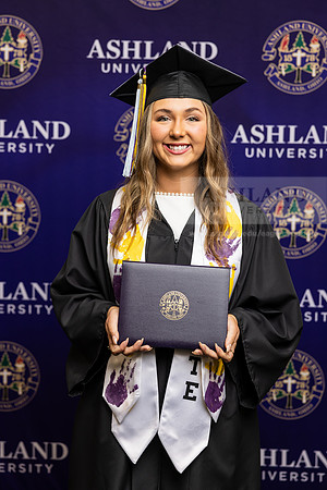 165GradBachelorScienceEducation0526CCP10694