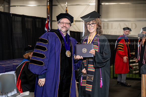 180GradBachelorScienceEducation0526AWB_2649