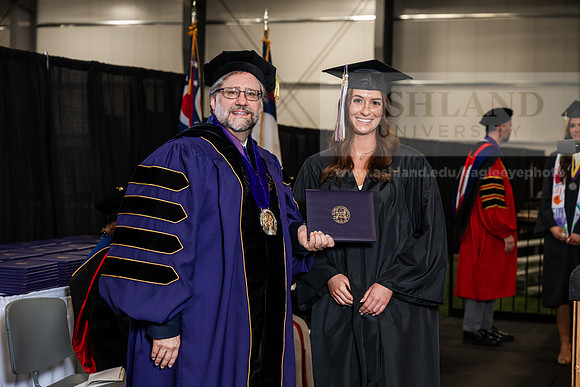 210GradBachelorScienceEducation0526AWB_2669