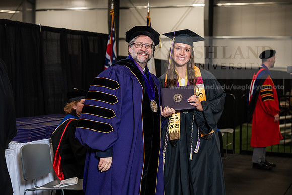 225GradBachelorScienceEducation0526AWB_2679