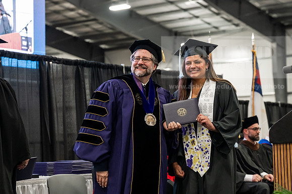 230GradBachelorScienceEducation0526AE3_8252