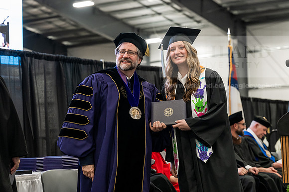 251GradBachelorScienceEducation0526AE3_8261