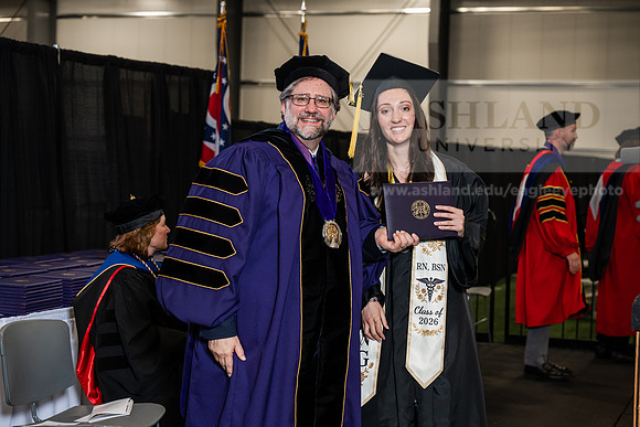 009GradBachelorScienceNursing0526AWB_2721