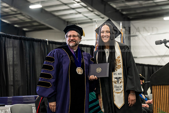 019GradBachelorScienceNursing0526AE3_8284