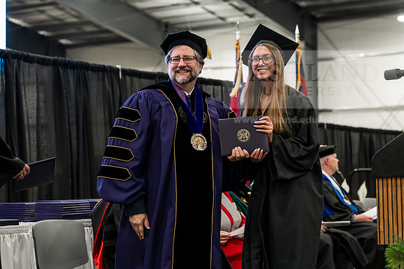 004GradBachelorScienceSocialWork0526AE3_8294