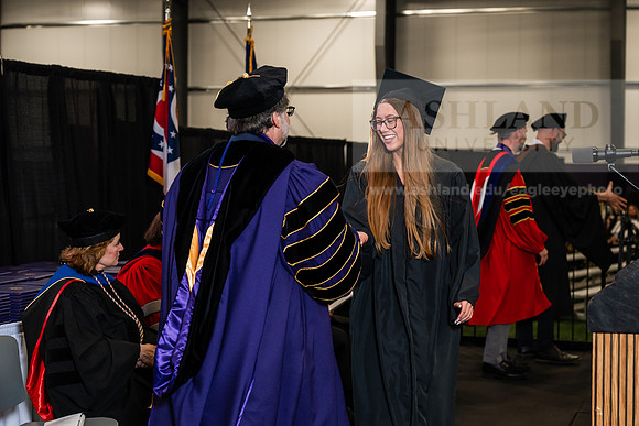 002GradBachelorScienceSocialWork0526AWB_2743