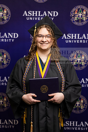 033GradBachelorScienceSocialWork0526CCP10752