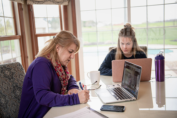 OnlineEducation0420ALW_0962
