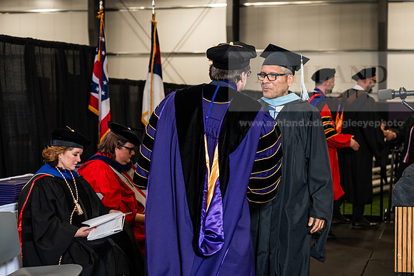 008GradMasterArts0526AWB_3192