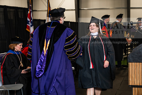 015GradMasterArts0526AWB_3196