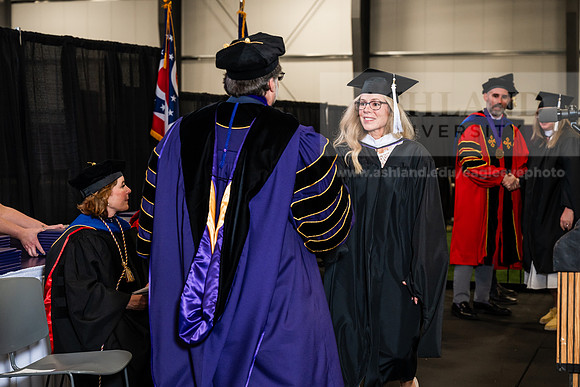 024GradMasterArts0526AWB_3201