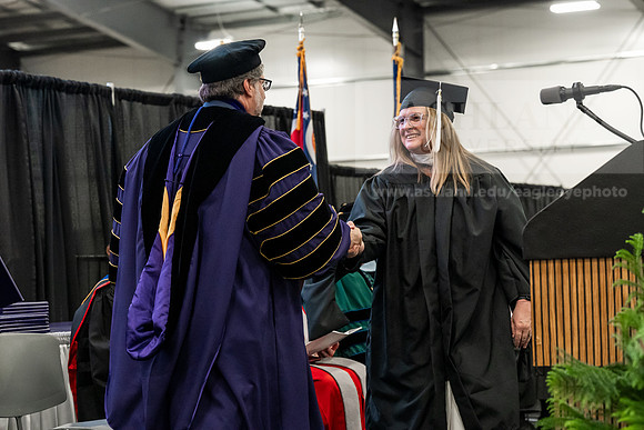 032GradMasterArts0526AE3_8644