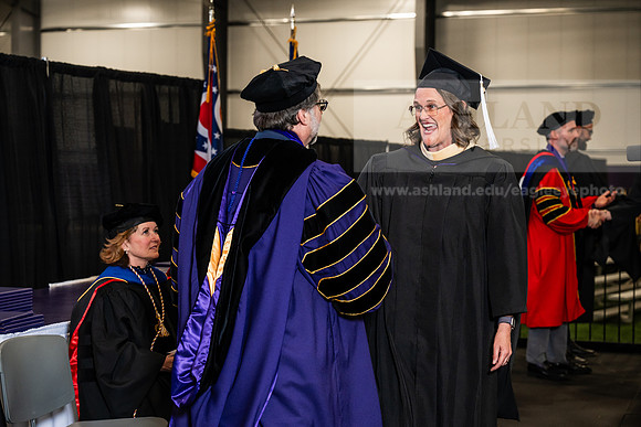 044GradMasterArts0526AWB_3220