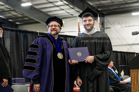 054GradMasterArts0526AE3_8659