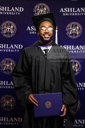 065GradMasterArts0526CCP10936