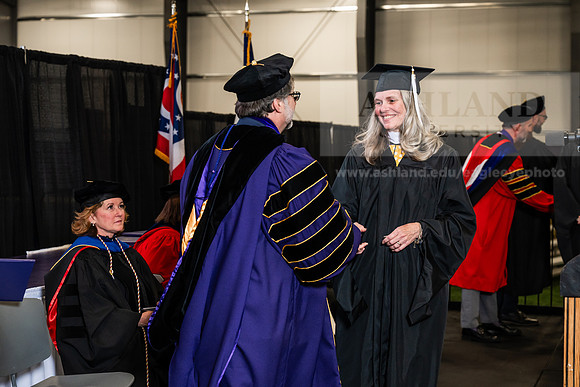 097GradMasterArts0526AWB_3263
