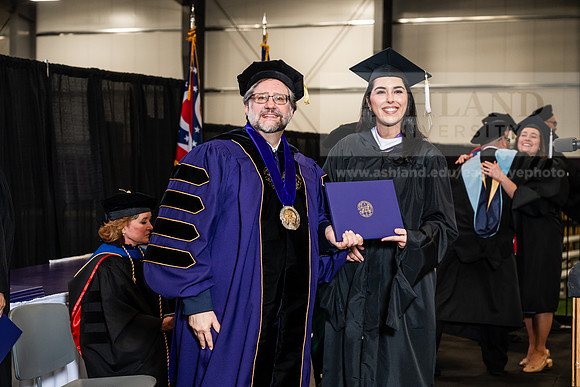 108GradMasterArts0526AWB_3271