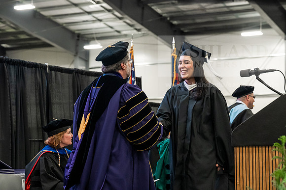 106GradMasterArts0526AE3_8687