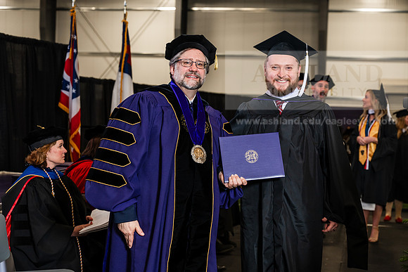 141GradMasterArts0526AWB_3299