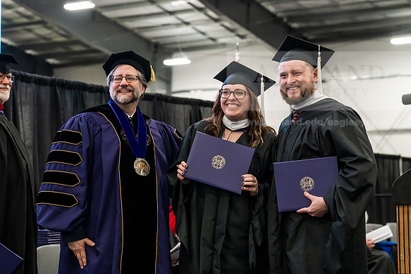 144GradMasterArts0526AE3_8707