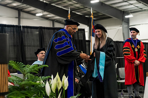 001GradDoctorEducation0526AE3_8742