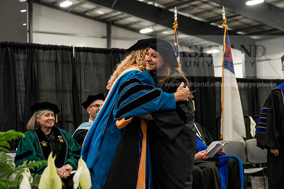 014GradDoctorNursingPractice0526AE3_8806