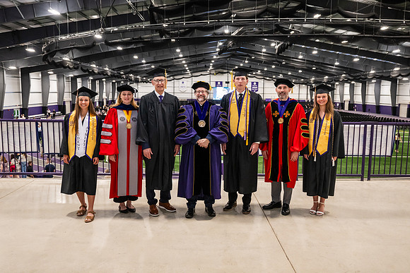 GraduationPlatform0526AWB_9860