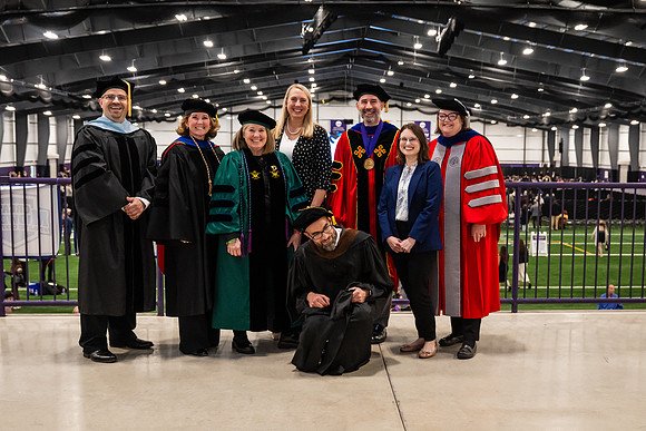 GraduationPlatform0526AWB_0002