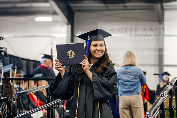 003GradDegreesCandid0526JK452A2648