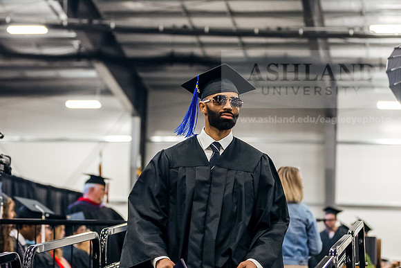 006GradDegreesCandid0526JK452A2655