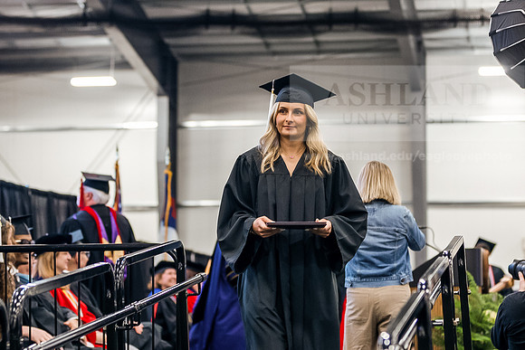 017GradDegreesCandid0526JK452A2680