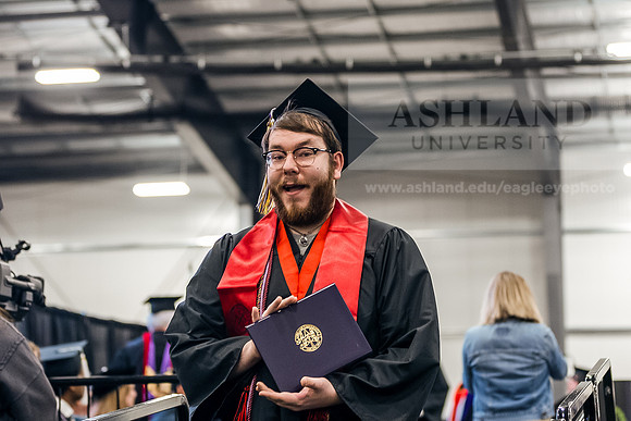 018GradDegreesCandid0526JK452A2683