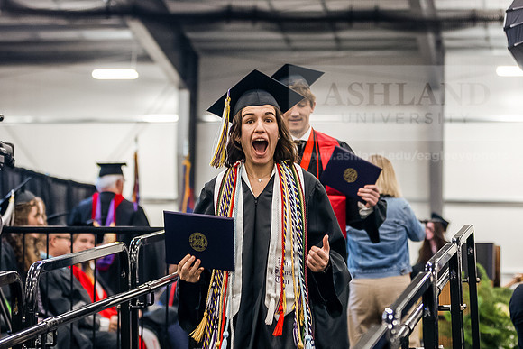 020GradDegreesCandid0526JK452A2688