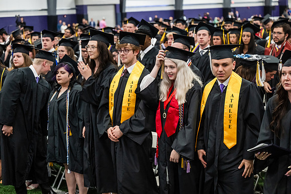 005GraduationPostCeremony0526AWB_3419