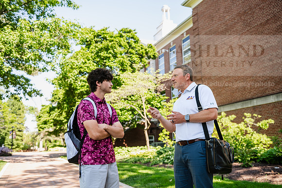 FacultyStudentEngagementHinkel0625AWB_3202